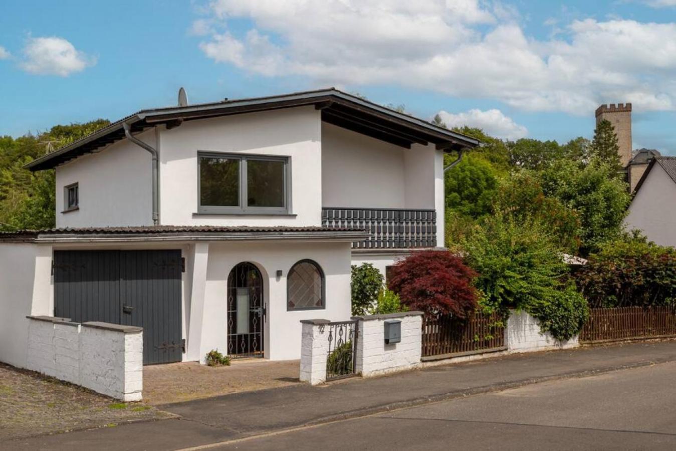 Adenauer Zwoelf - Das 5 Sterne Ferienhaus Mit Sauna Und Garten Am Eifelsteig Kerpen  Exteriör bild